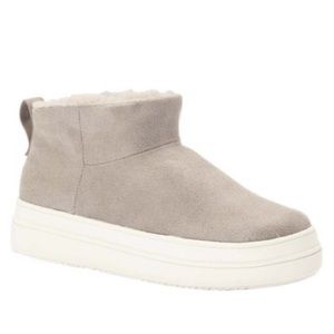 J/Slides Noone Taupe Suede Luxe Bootie Size 7 Faux Fur Lined Water Resistant